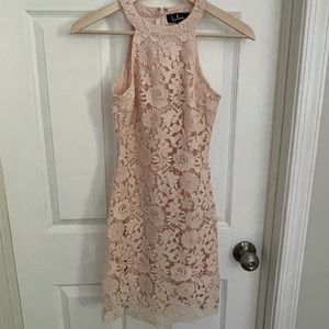 Blush pink Lulu’s dress